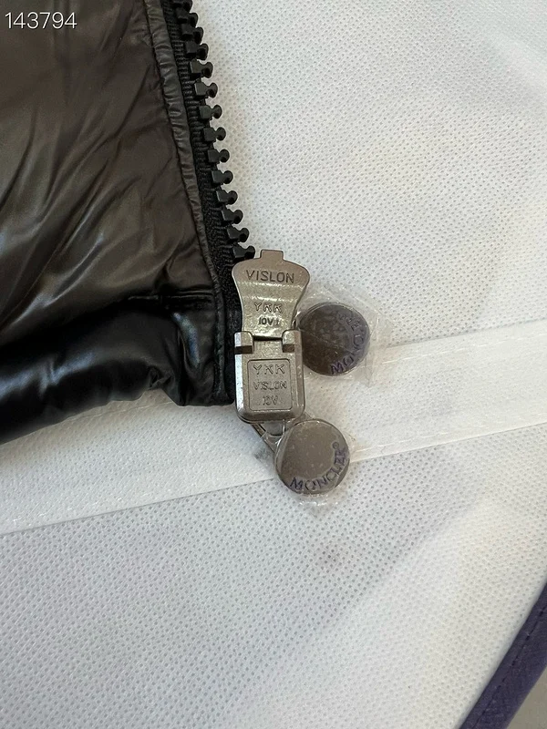 Moncler sz1-6 26yr298 (17)